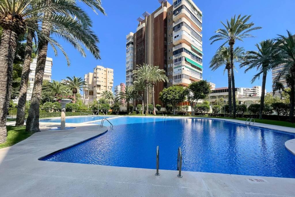 Encantador Y Coqueto Loft A 8 Min. De La Playa. อาลิกันเต ภายนอก รูปภาพ