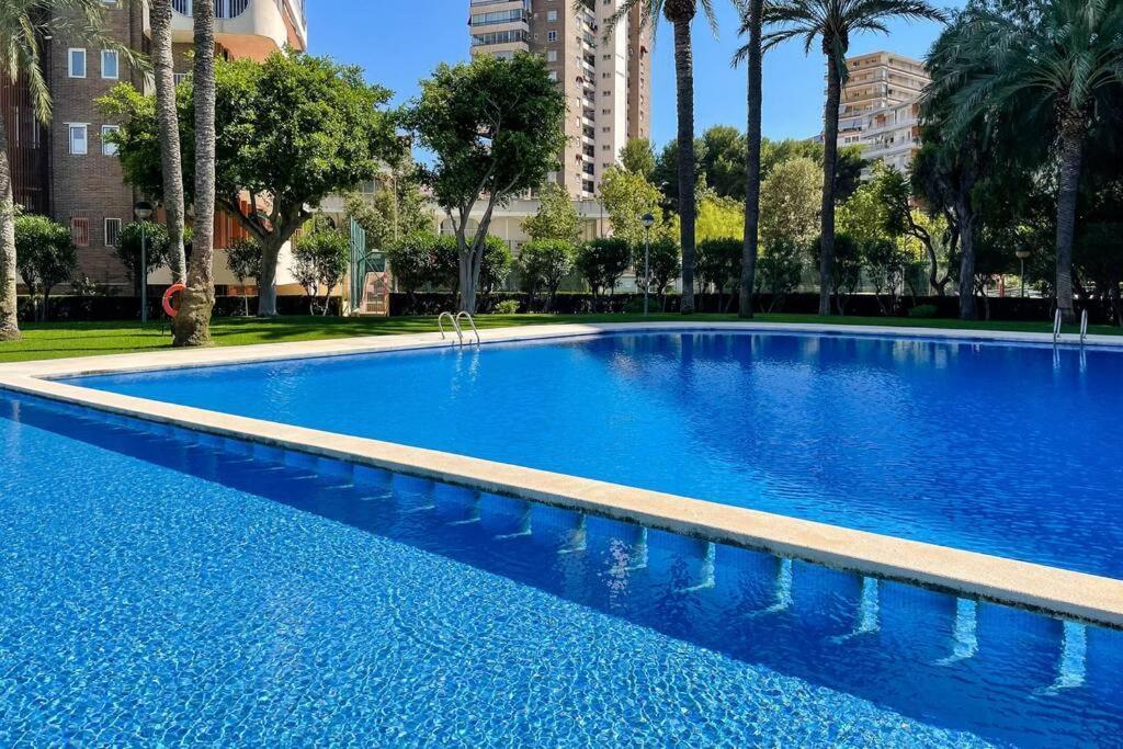 Encantador Y Coqueto Loft A 8 Min. De La Playa. อาลิกันเต ภายนอก รูปภาพ